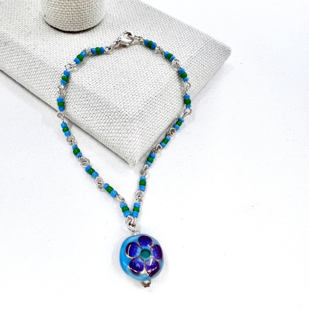Turquoise & Green Cloisonne Purple Flower Bead Charm 7” Silver Tone Bracelet